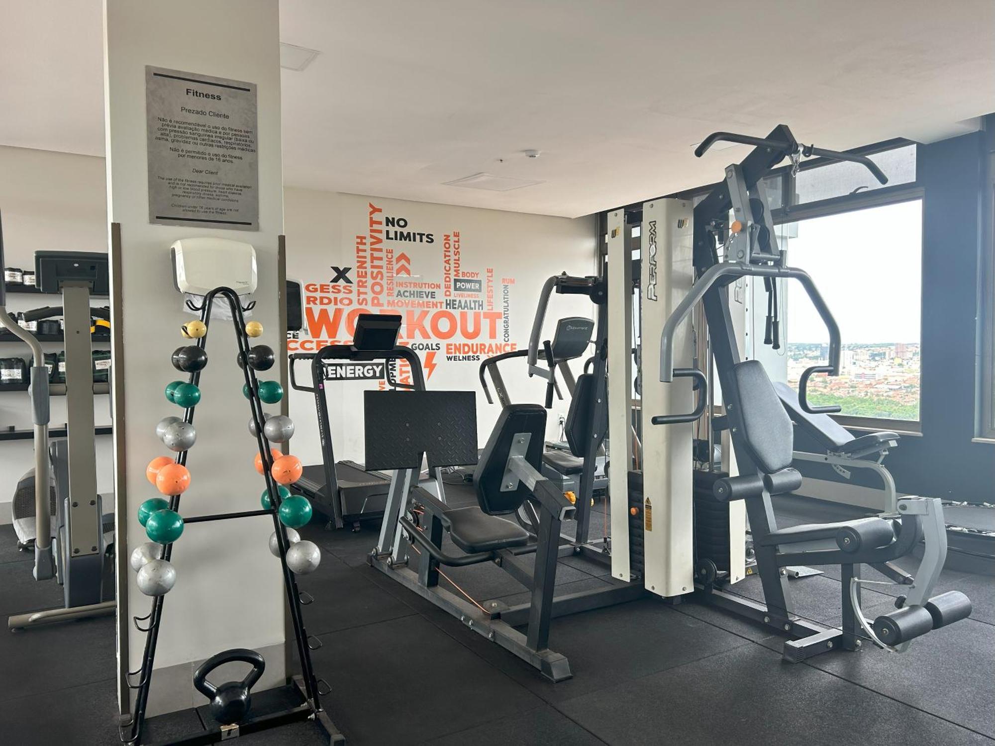 Comfort Hotel & Suites רונדונופוליס מראה חיצוני תמונה