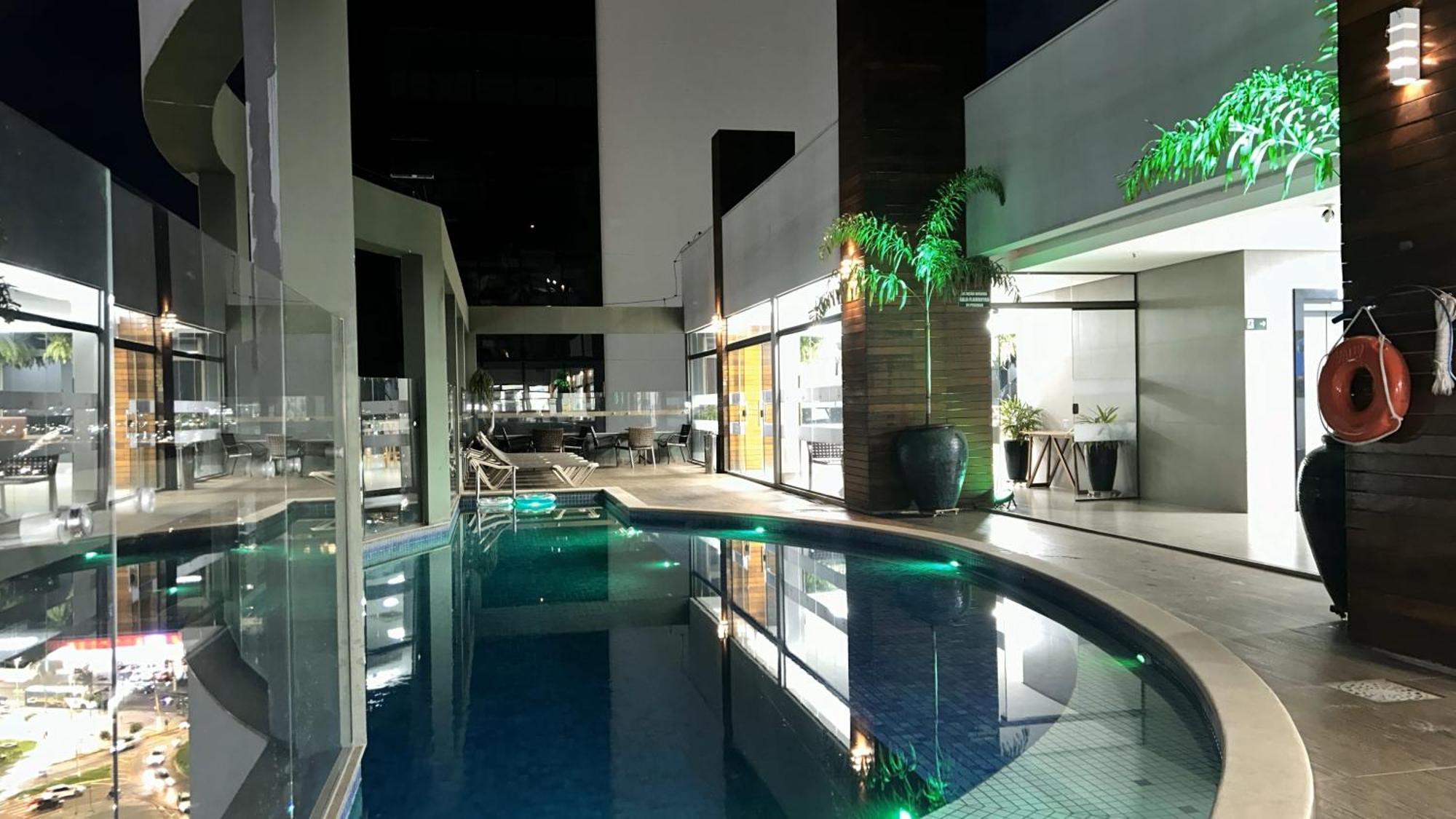 Comfort Hotel & Suites רונדונופוליס מראה חיצוני תמונה