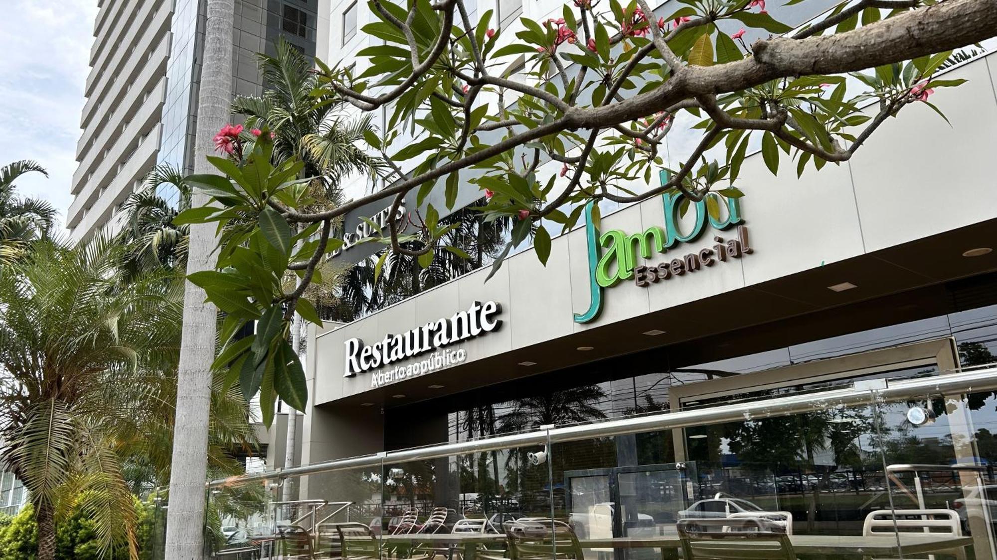 Comfort Hotel & Suites רונדונופוליס מראה חיצוני תמונה