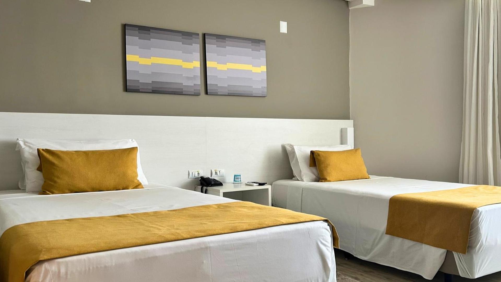 Comfort Hotel & Suites רונדונופוליס מראה חיצוני תמונה